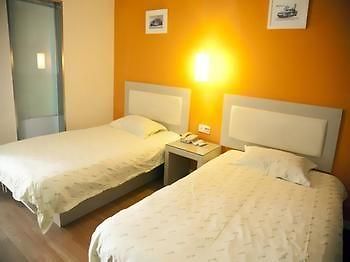 Suez Bus Hotel Wen-čou Exteriér fotografie